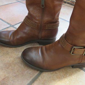 Jessica Simpson tall flat heeled  brown leather boot with strap, euc size 8 1/2